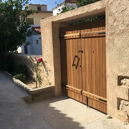 Traditional Casa de Férias Tílisos