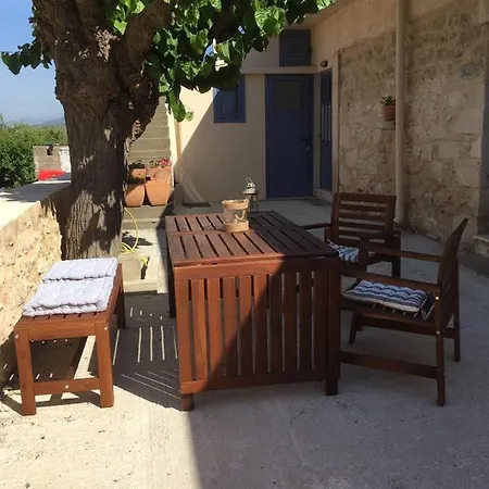 Traditional Casa de Férias Tílisos